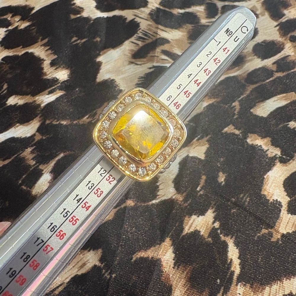 Chunky  sliver Ring with Topaz Stone